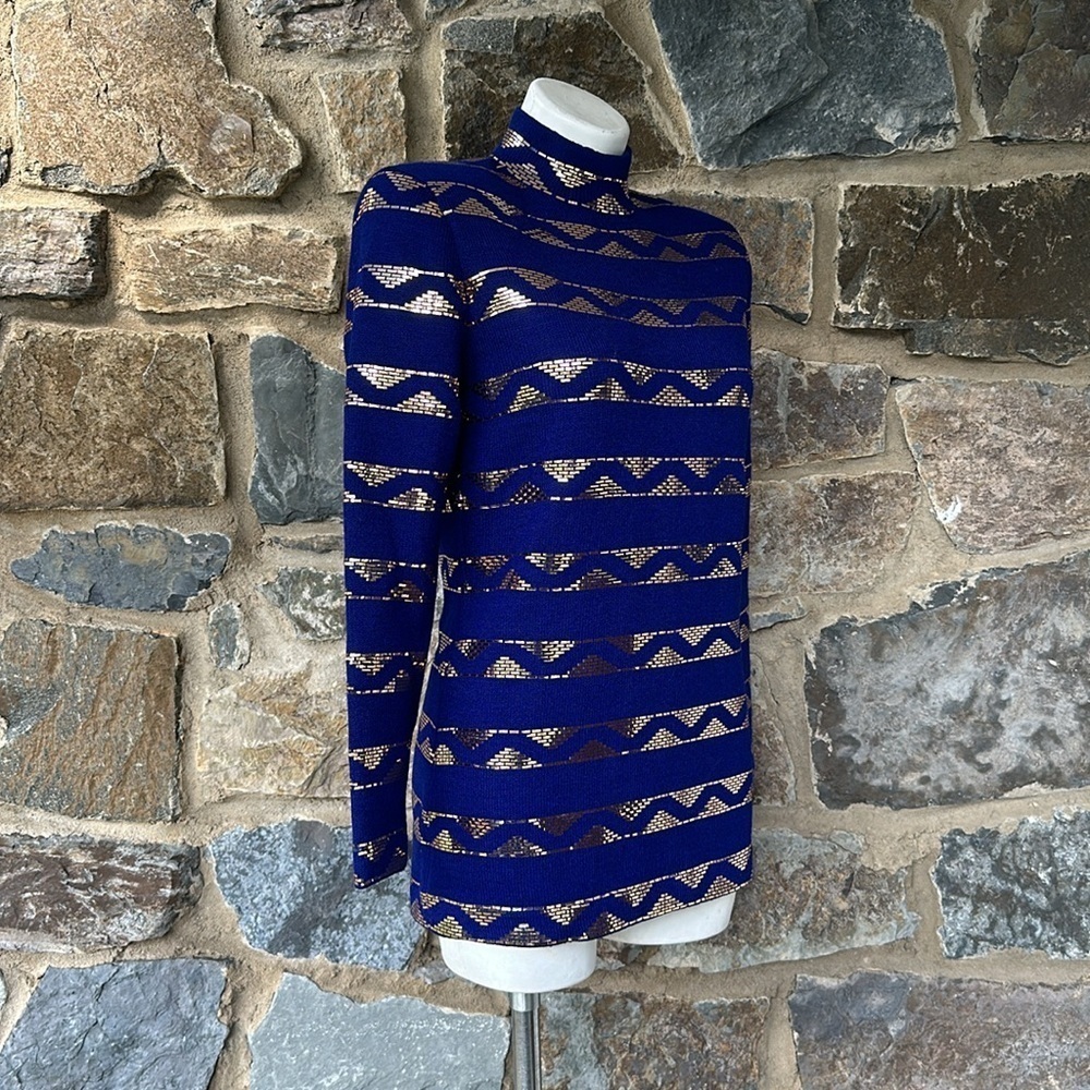 St. John Evening By Marie Gray Knit Mock Neck Sweater in Royal Blue/Gold Size 6 - Picture 4 of 8